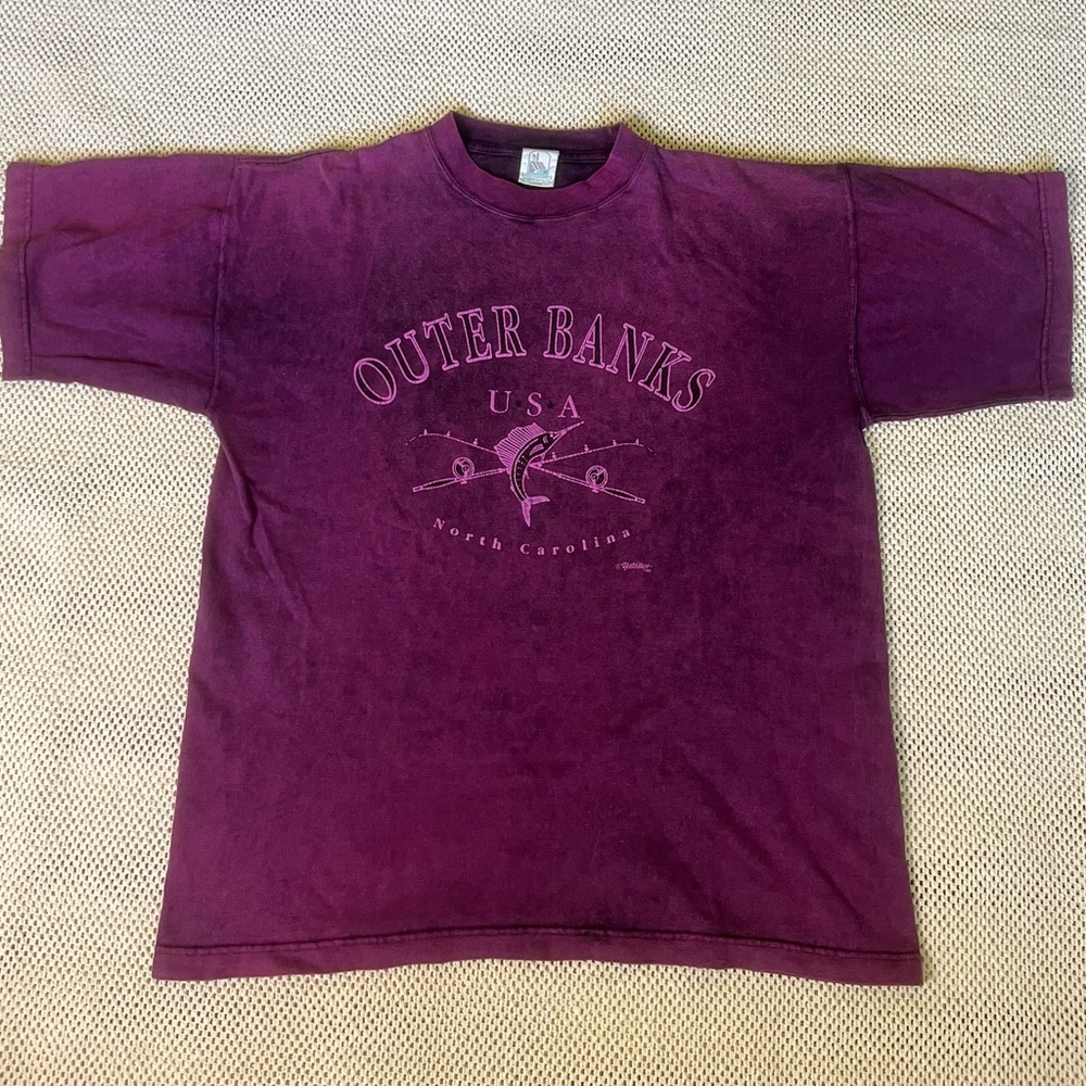 Vintage t shirt  outer banks Noth Carolina tie dye purple  LARGE